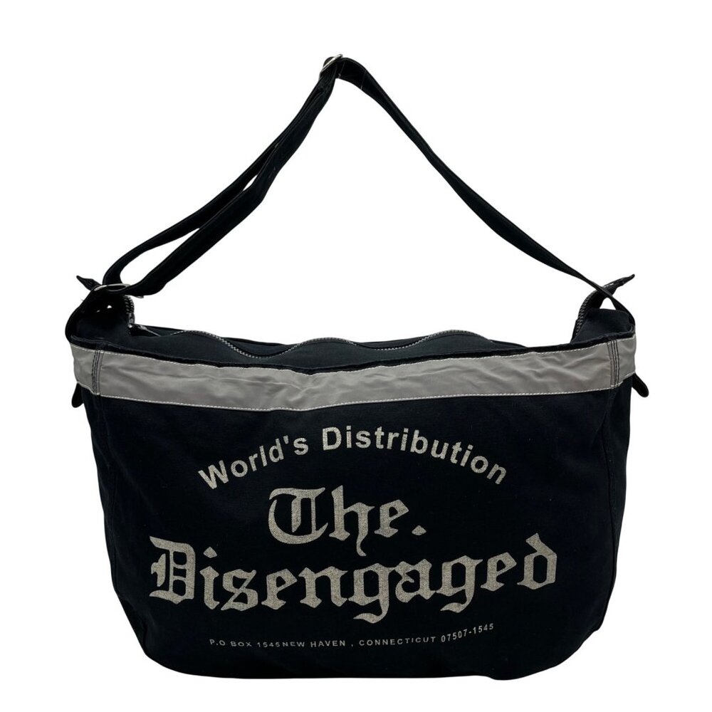 AVoid Black Fabric World's Distribution